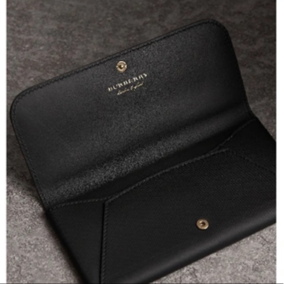 BRAND NEW BURBERRY Trench Leather Envelope Wallet - Picture 5 of 11